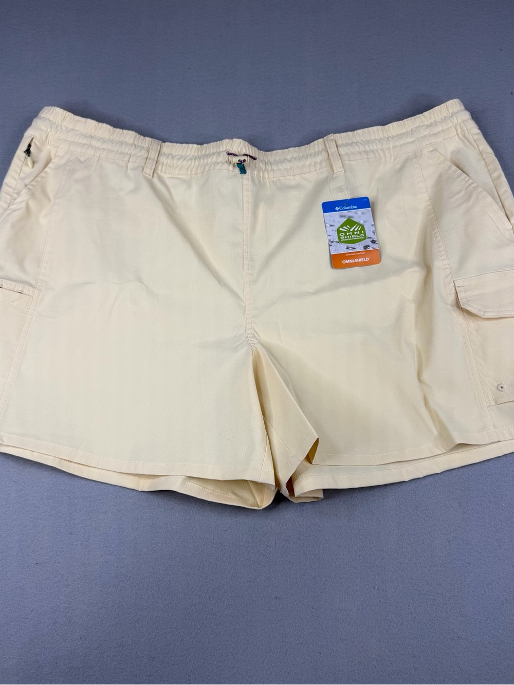 Columbia Weekend Rays Omni-Shield Shorts Women’s 2X Short NWT Butter Yellow